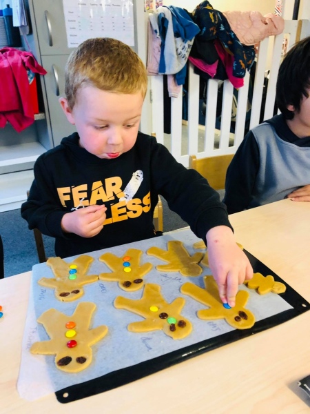 Play & Learning Experiences